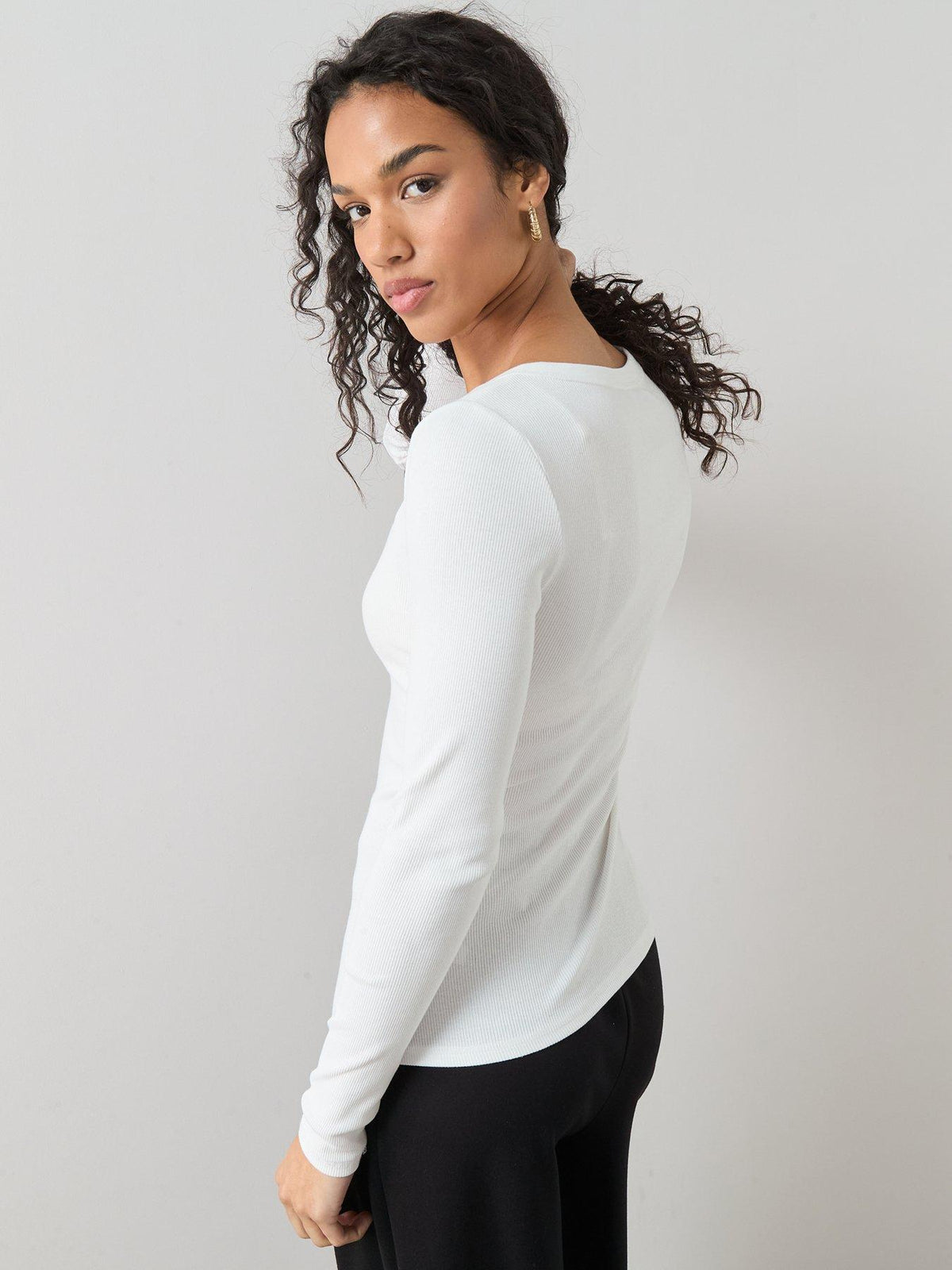 Odine Henley Top