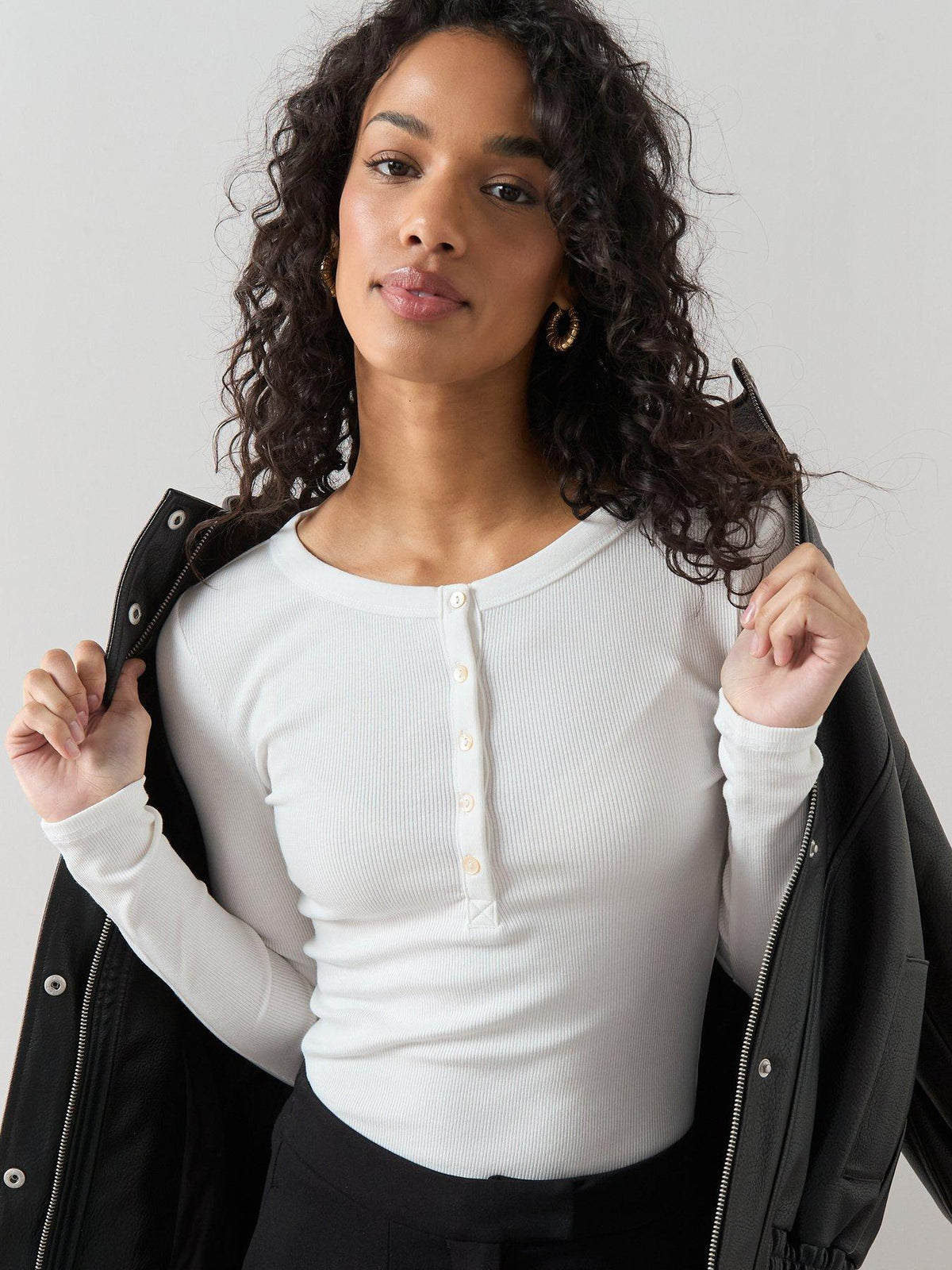 Odine Henley Top