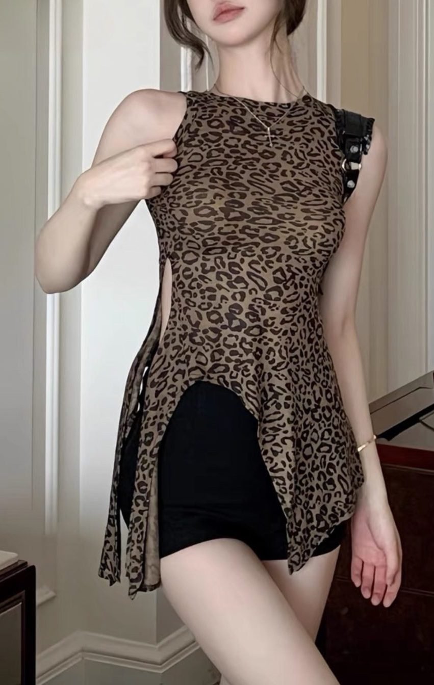 Leona Top