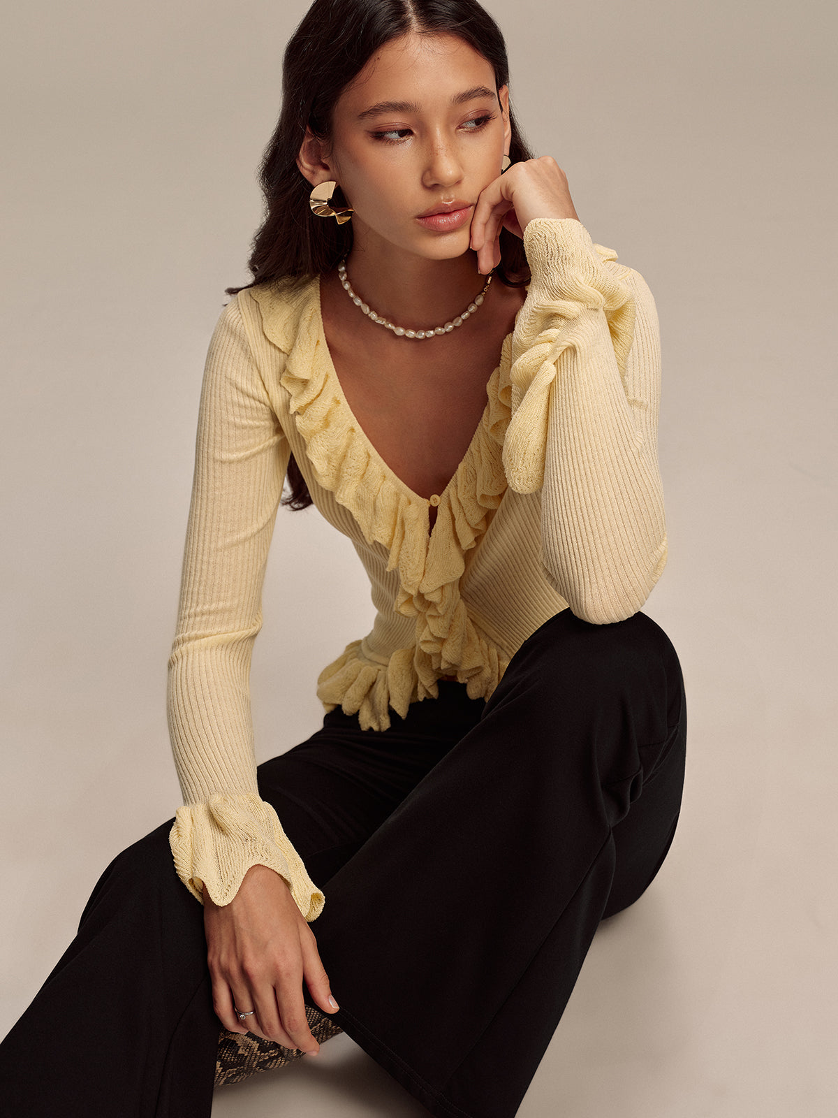 Marisilla Ruffle Cardigan