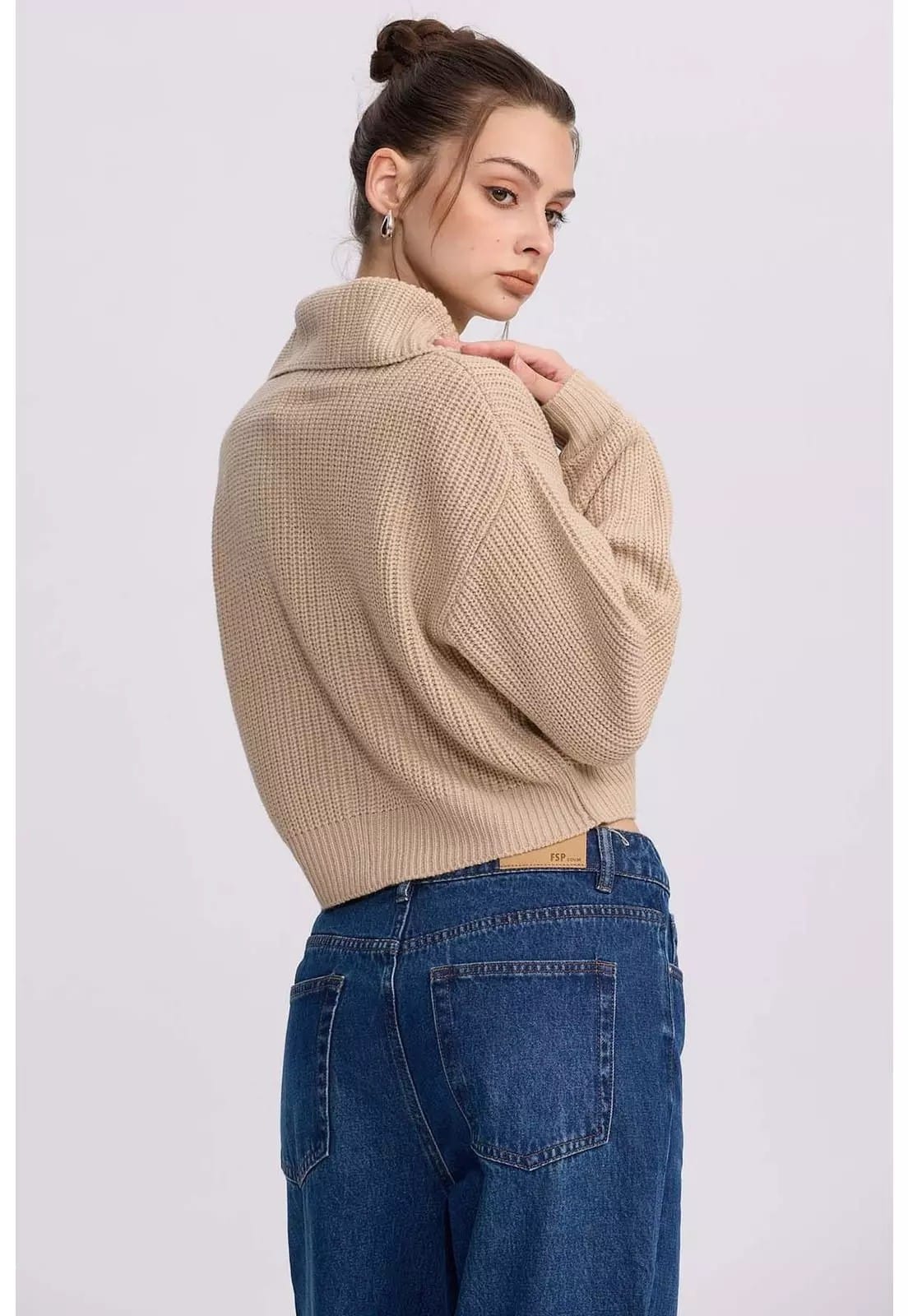 Maxima Cardigan